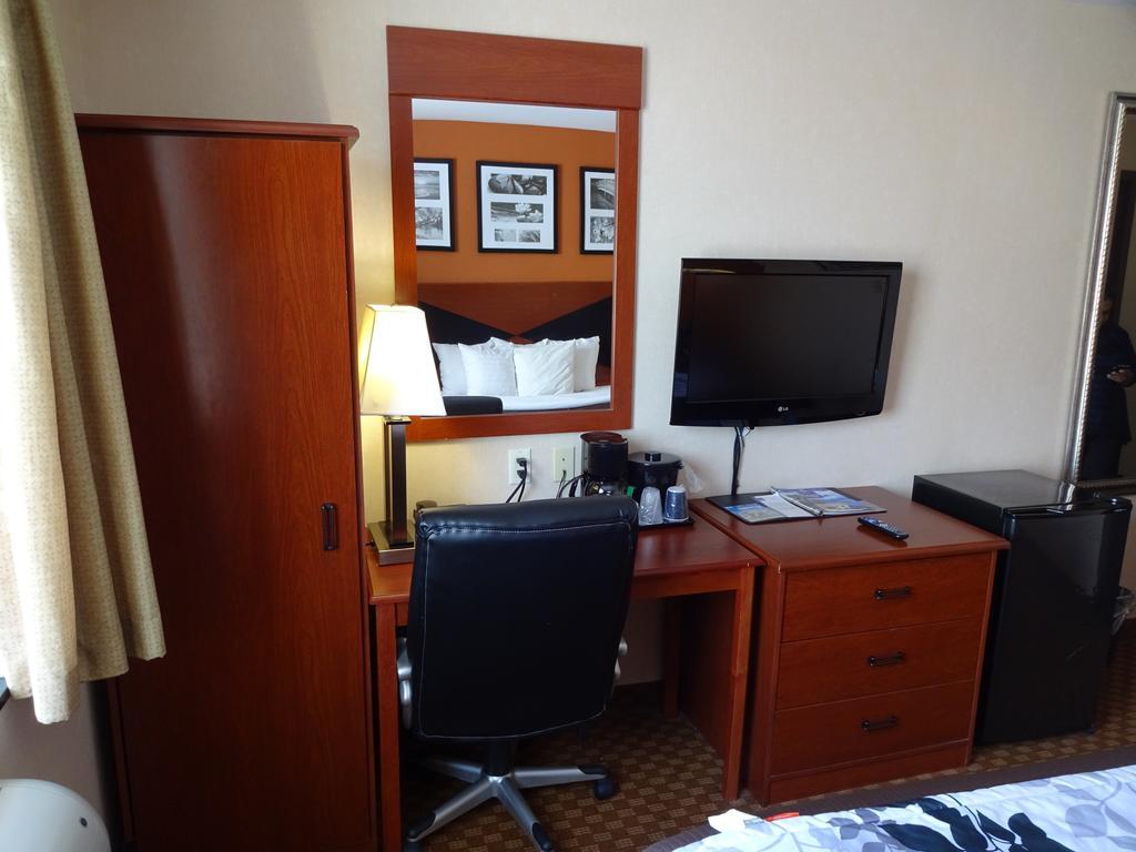 Sleep Inn Brooklyn New York Room photo